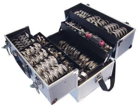 Boîte De 84 Chevilles 8x37mm BIZLINE 710247 - Pour Colliers Multi-diamètres - Boîte Entamée (reste 84 Sur 100) - Idéal Bricolage Et Fixation